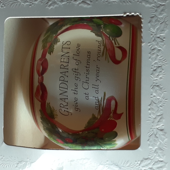 Vintage Hallmark Glass Ornament - Picture 3 of 3